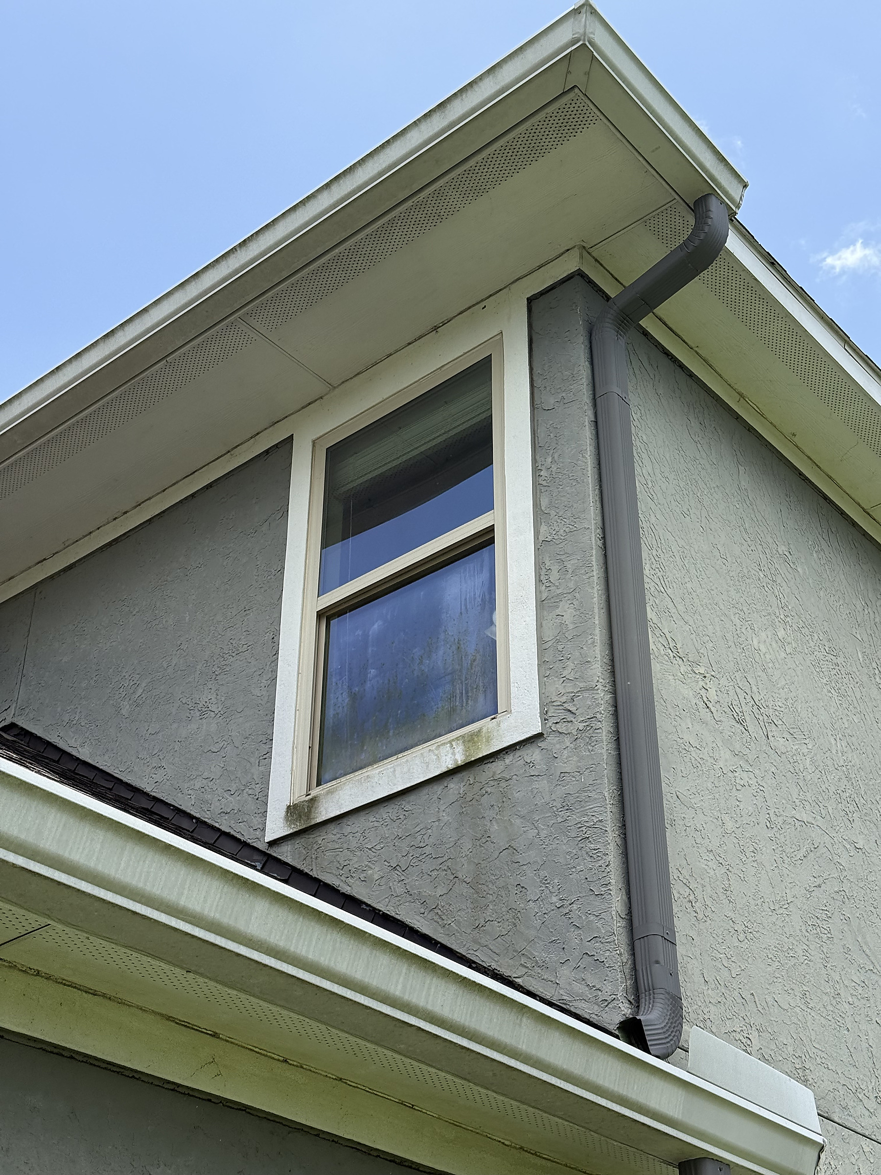 Exterior soffit and window cleaning prep